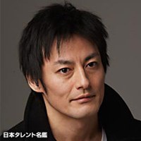 山口马木也