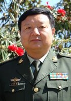 杨佳富