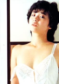 井上麻衣(导演)