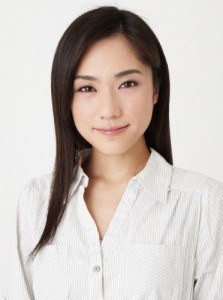 小泽真利奈