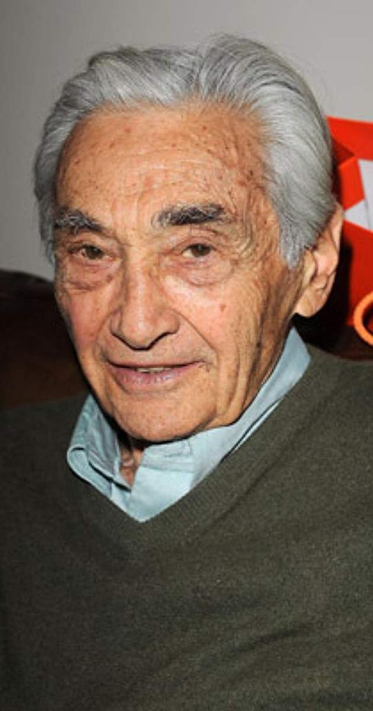 Howard Zinn(导演)